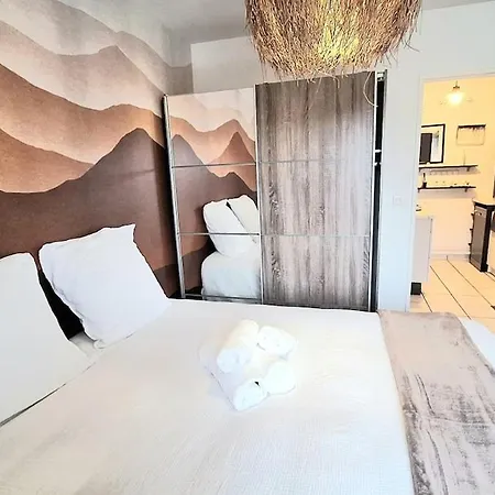 Cosy, Balcon Et Place Privee Lejlighed