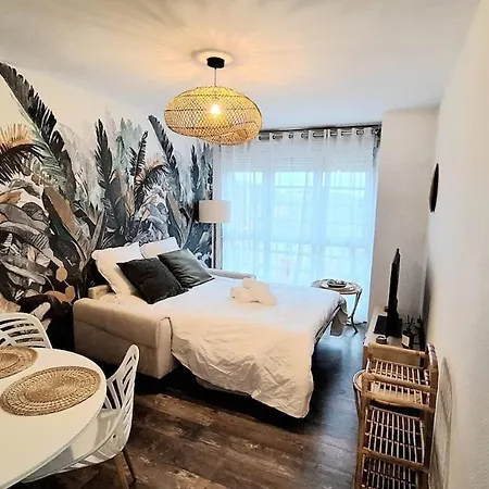 Cosy, Balcon Et Place Privee *