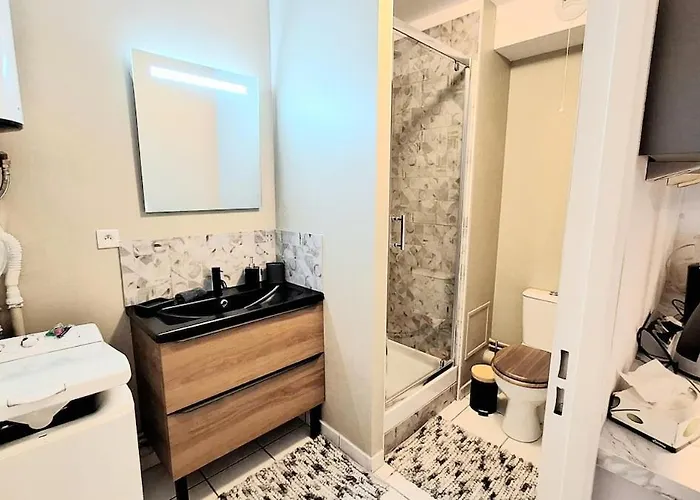 Cosy, Balcon Et Place Privée Appartamento *