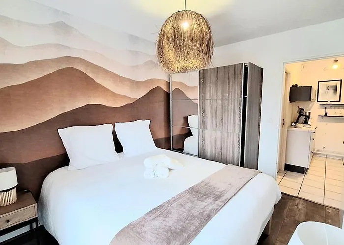 Cosy, Balcon Et Place Privée * Le Mans